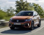 2019 Volkswagen T-Roc R Front Three-Quarter Wallpapers 150x120