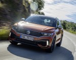 2019 Volkswagen T-Roc R Front Three-Quarter Wallpapers 150x120 (47)