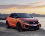 2019 Volkswagen T-Roc R Front Three-Quarter Wallpapers 150x120