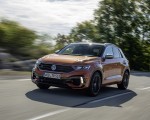 2019 Volkswagen T-Roc R Front Three-Quarter Wallpapers 150x120 (58)