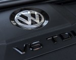 2019 Volkswagen Touareg V6 TDI R-Line (UK-Spec) Engine Wallpapers 150x120