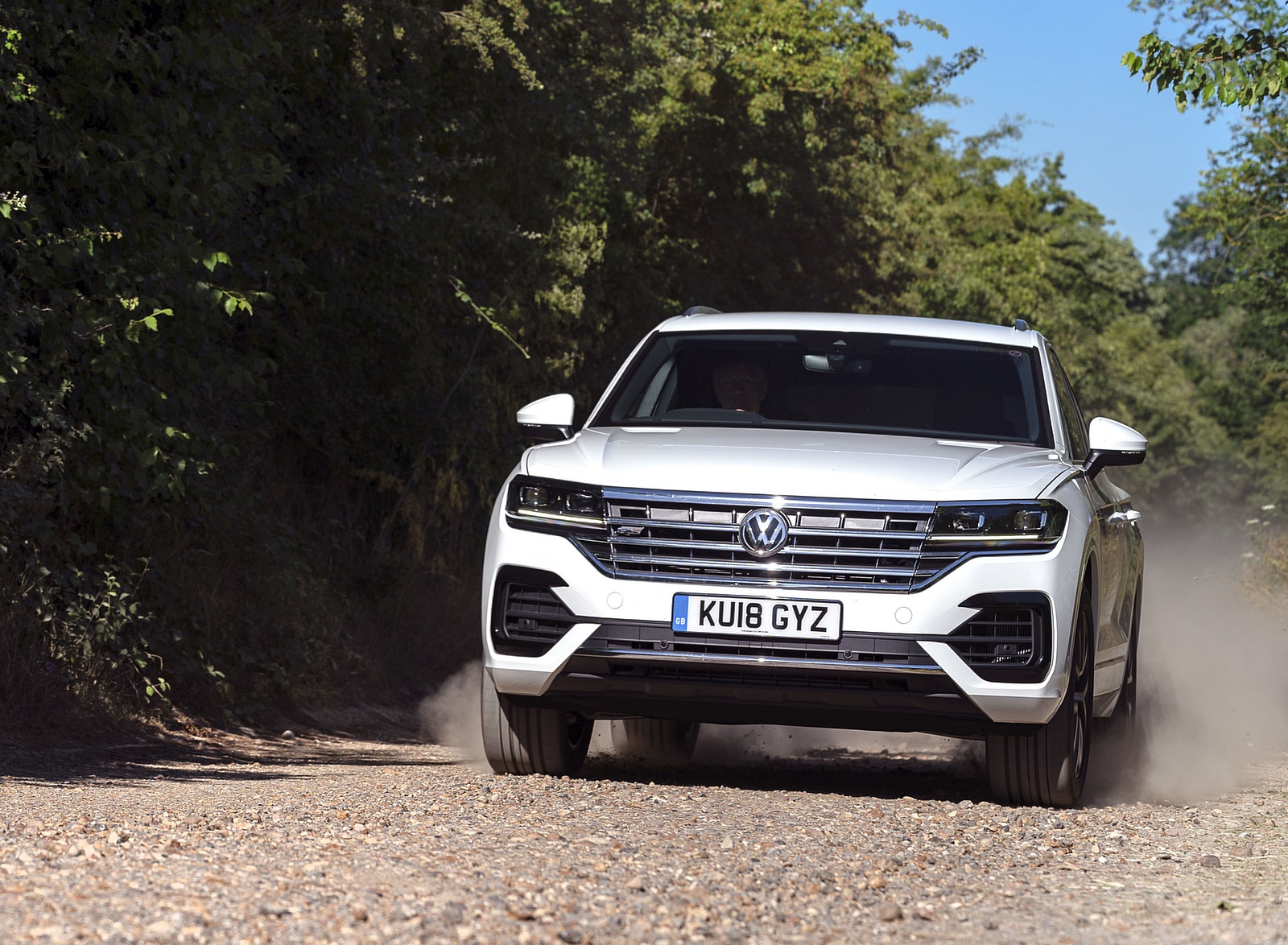 2019 Volkswagen Touareg V6 TDI R-Line (UK-Spec) Front Wallpapers (7)