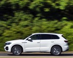 2019 Volkswagen Touareg V6 TDI R-Line (UK-Spec) Side Wallpapers 150x120 (3)