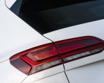 2019 Volkswagen Touareg V6 TDI R-Line (UK-Spec) Tail Light Wallpapers 150x120 (29)