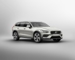2019 Volvo V60 Cross Country Front Three-Quarter Wallpapers 150x120 (14)