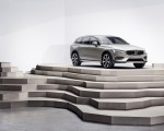 2019 Volvo V60 Cross Country Front Three-Quarter Wallpapers 150x120 (21)