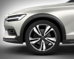 2019 Volvo V60 Cross Country Wheel Wallpapers 150x120