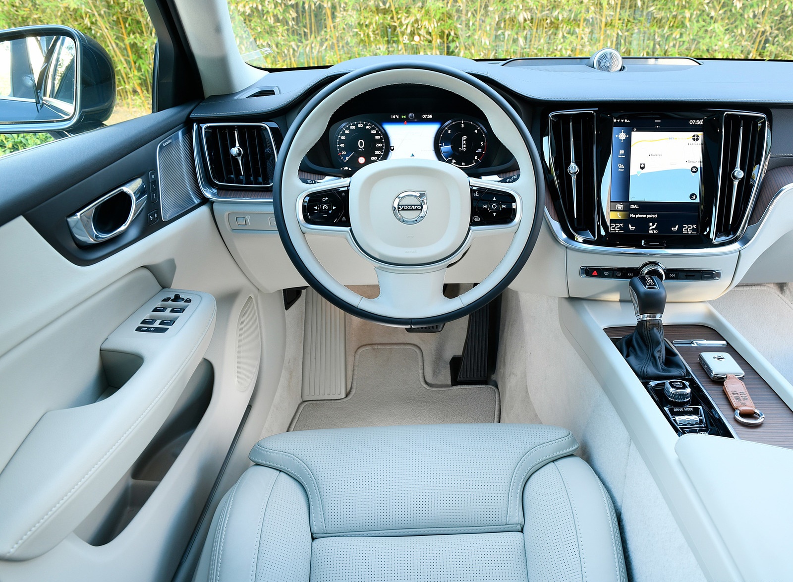 2019 Volvo V60 Interior Cockpit Wallpapers #76 of 140