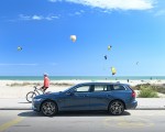 2019 Volvo V60 Side Wallpapers 150x120 (17)
