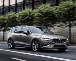 2019 Volvo V60 T6 AWD Inscription (Color: Pebble Grey Metallic) Front Three-Quarter Wallpapers 150x120 (29)