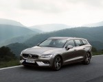 2019 Volvo V60 T6 Inscription (Color: Pebble Grey) Front Three-Quarter Wallpapers 150x120