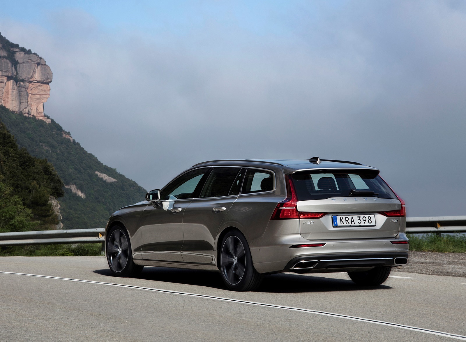 Volvo Wagon Wallpaper