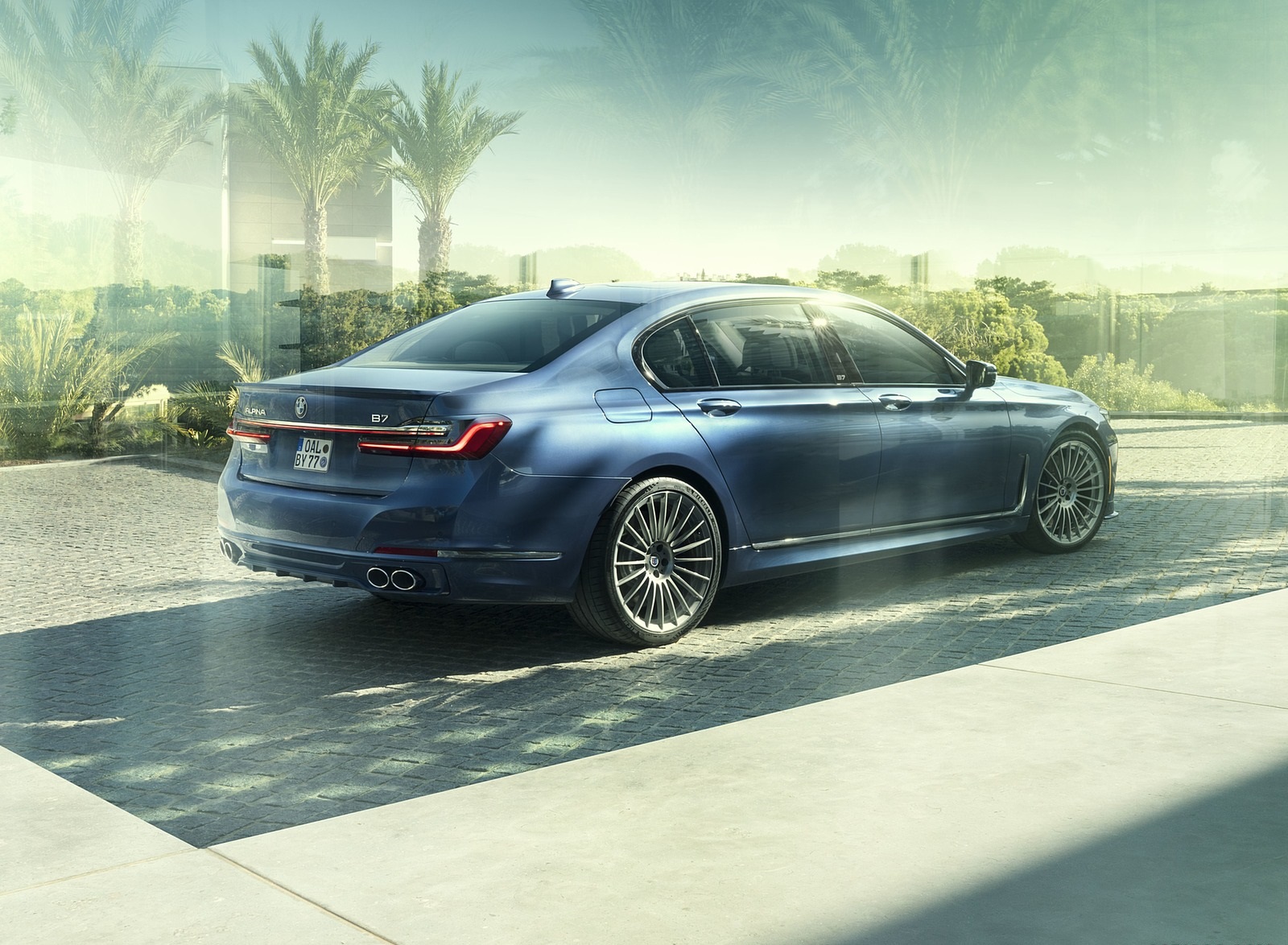 2020 ALPINA B7 xDrive Rear Three-Quarter Wallpapers (4)