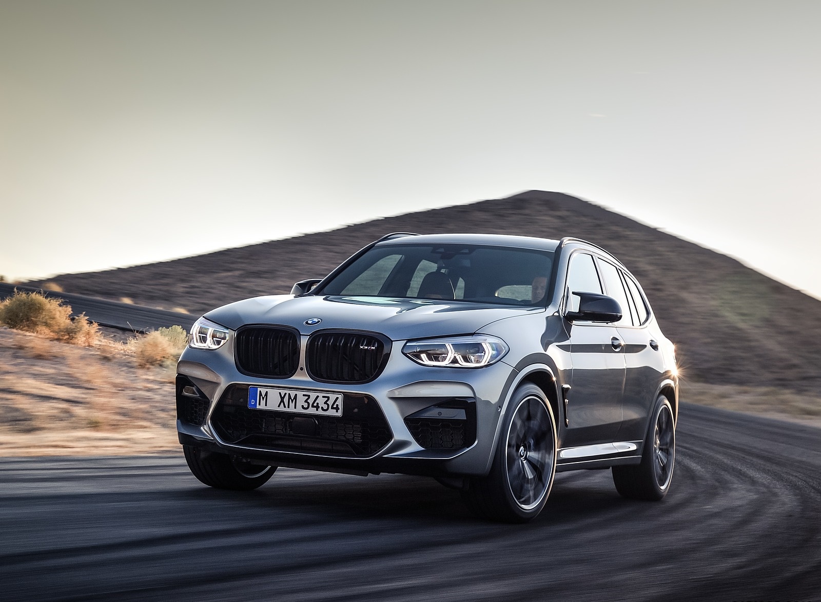 2020 BMW X3 M Competition Front Three-Quarter Wallpapers #8 of 85