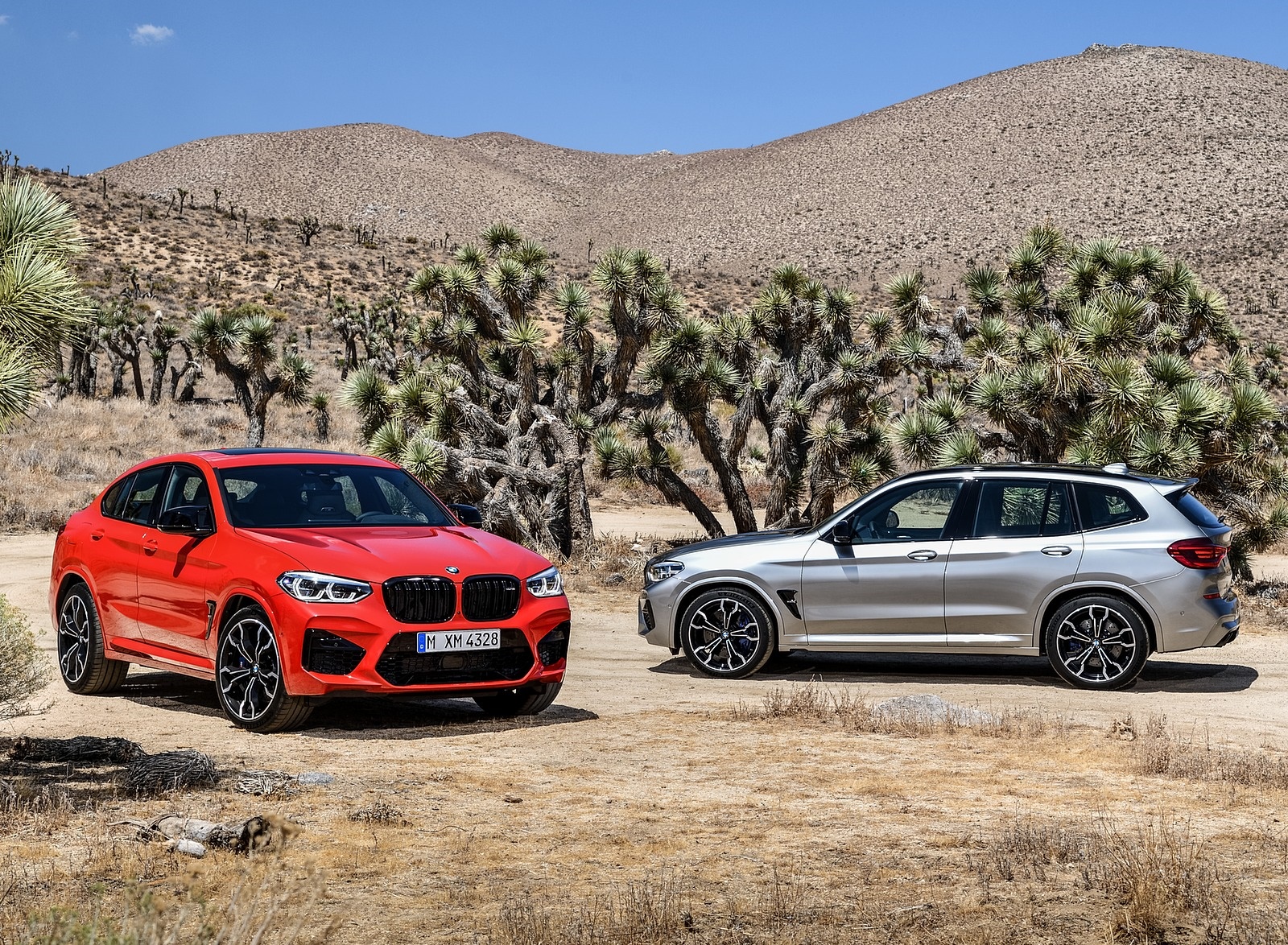 2020 BMW X3 M Competition and BMW X4 Competition Wallpapers #26 of 85