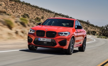 2020 BMW X4 M Competition Front Three-Quarter Wallpapers 450x275 (2)