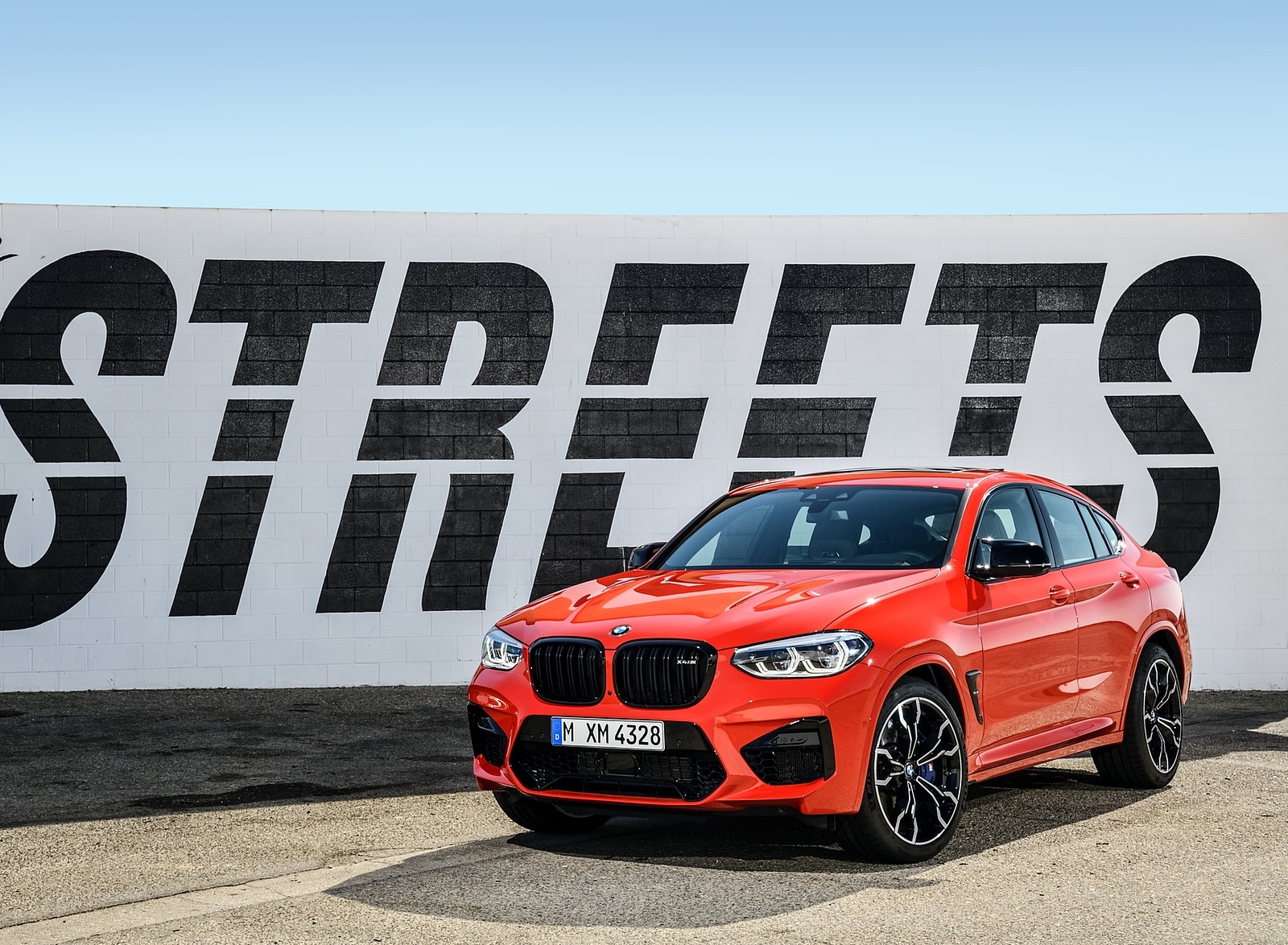 2020 BMW X4 M Competition Front Three-Quarter Wallpapers #26 of 86