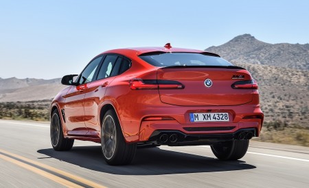 2020 BMW X4 M Competition Rear Three-Quarter Wallpapers 450x275 (8)