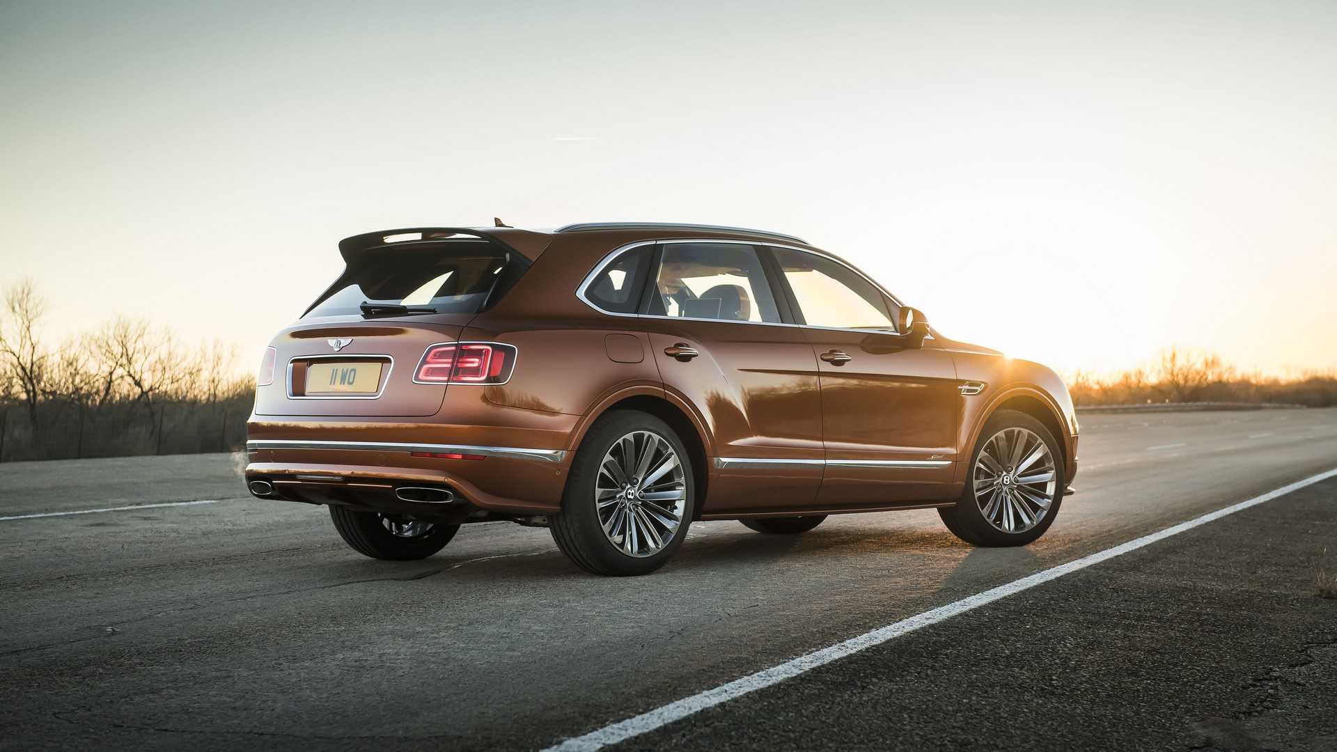 2020 Bentley Bentayga Speed Rear Three-Quarter Wallpapers #3 of 25