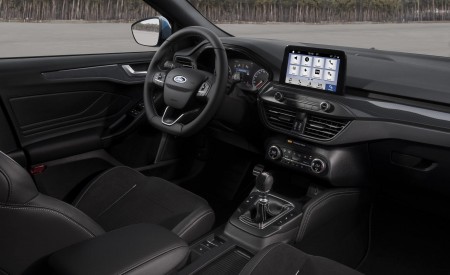 2020 Ford Focus ST Interior Wallpapers 450x275 (18)