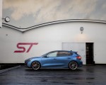 2020 Ford Focus ST Side Wallpapers 150x120 (17)