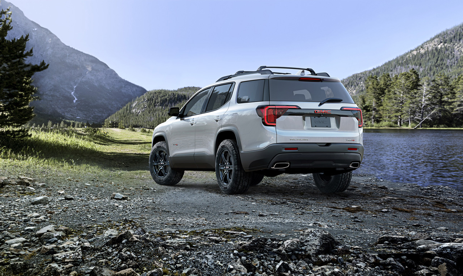 2020 GMC Acadia AT4 Rear Three-Quarter Wallpapers #2 of 5