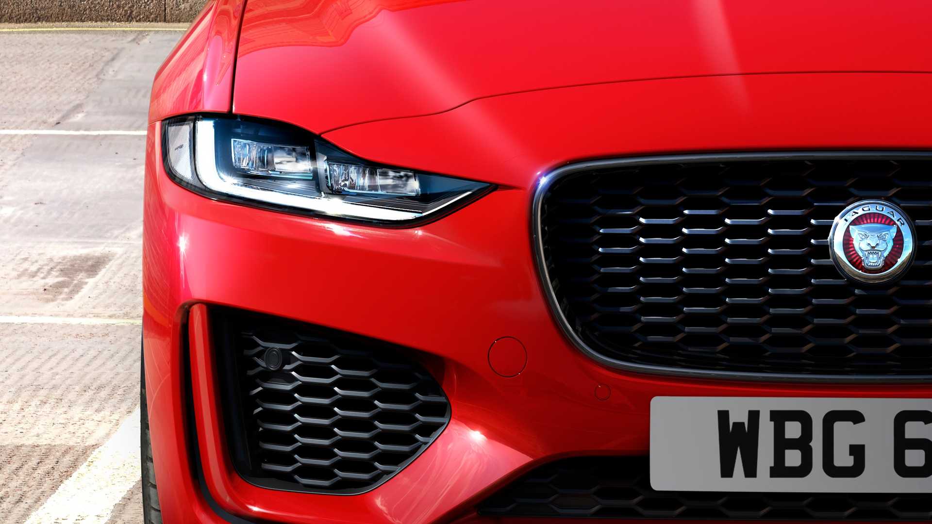 2020 Jaguar XE Front Bumper Wallpapers #97 of 138