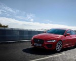 2020 Jaguar XE Front Three-Quarter Wallpapers 150x120