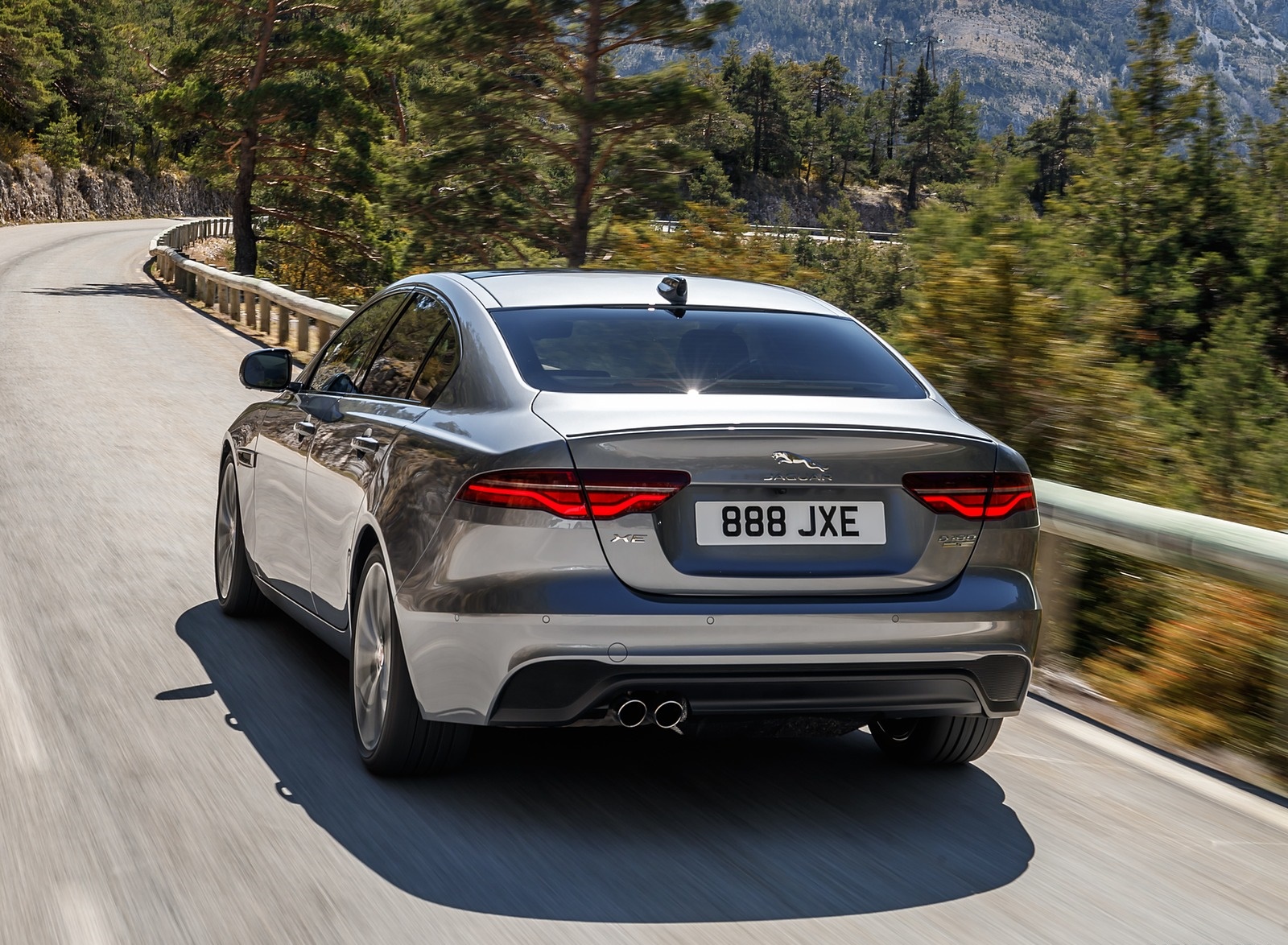 2020 Jaguar XE S D180 (Color: Eiger Grey) Rear Wallpapers #38 of 138