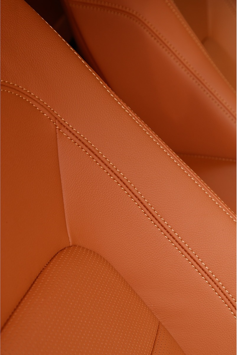 2020 Jaguar XE S R-Dynamic P250 (Color: Caesium Blue) Interior Seats Wallpapers #80 of 138