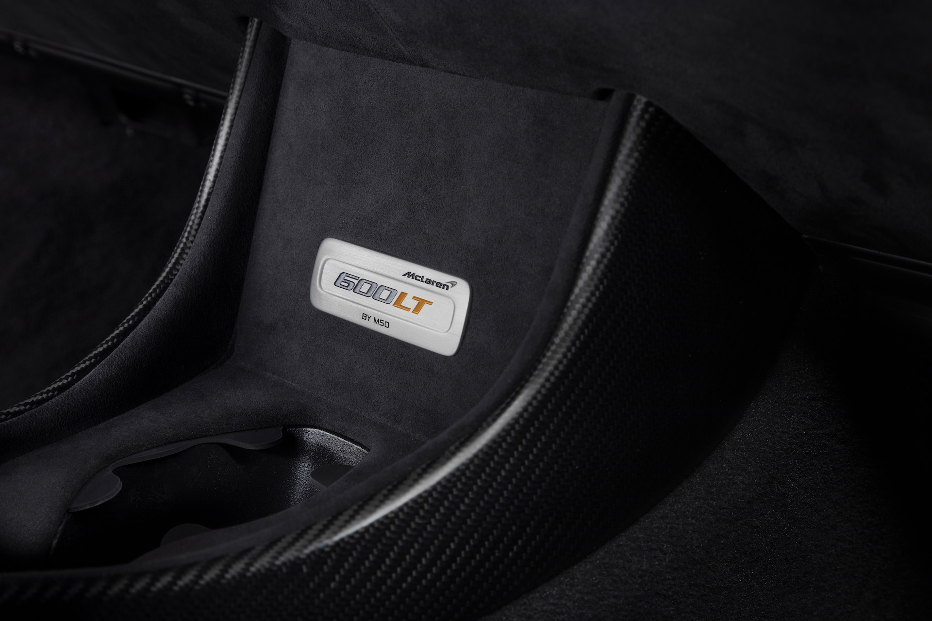2020 McLaren 600LT Spider by MSO Interior Detail Wallpapers (7)