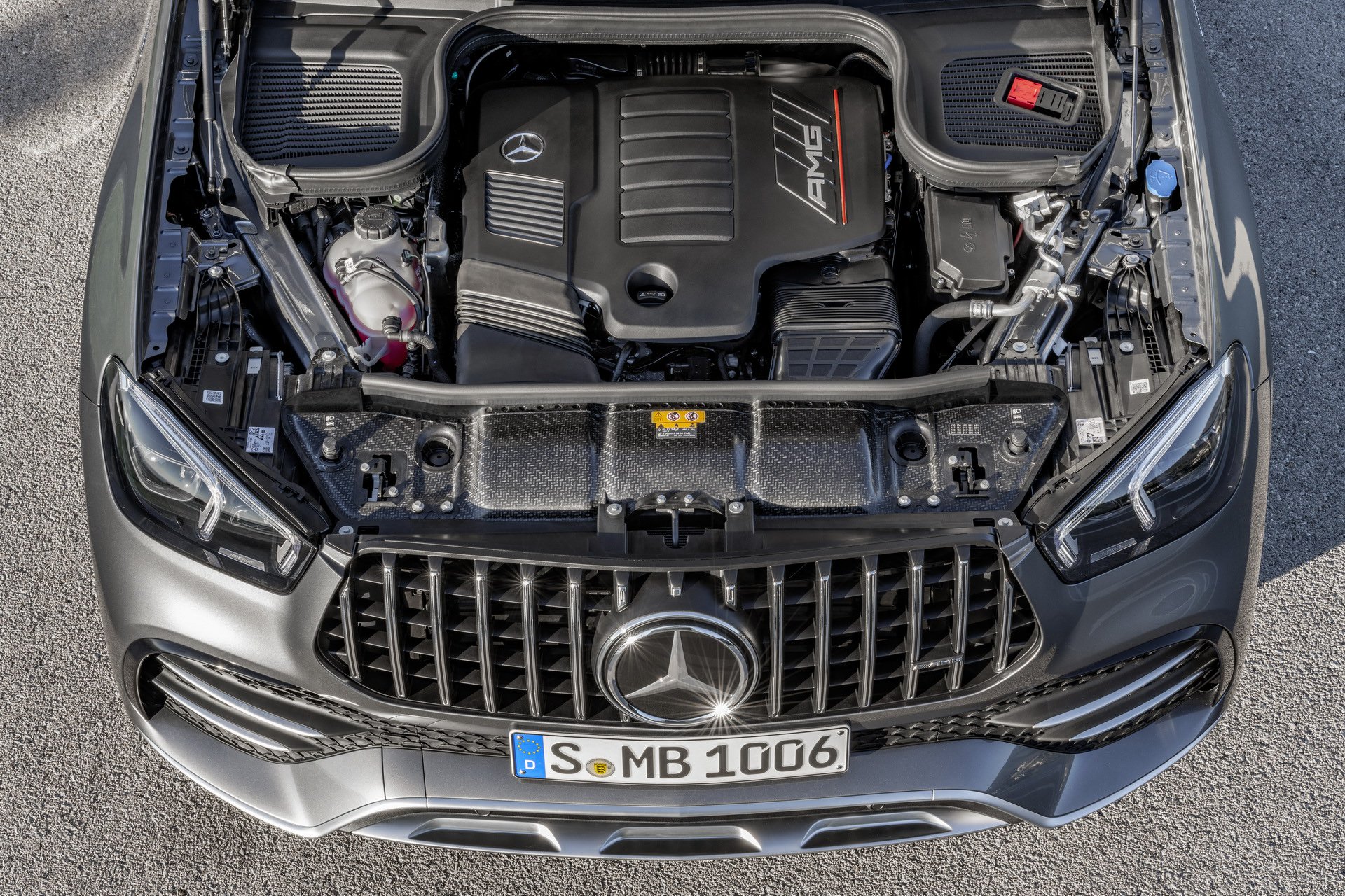 2020 Mercedes-AMG GLE 53 4MATIC+ (Color: Selenite Grey) Engine Wallpapers #34 of 44