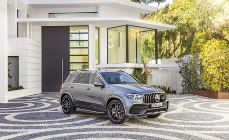 2020 Mercedes-AMG GLE 53 4MATIC+ (Color: Selenite Grey) Front Three-Quarter Wallpapers 450x275 (23)