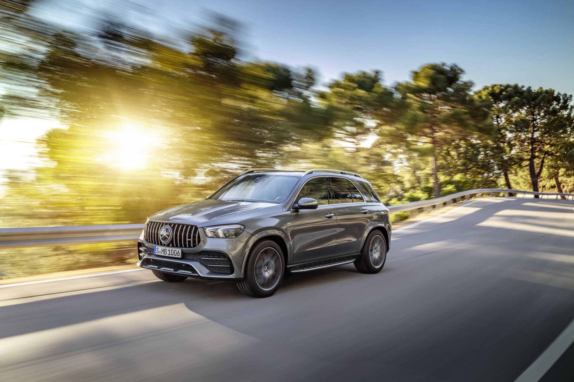 2020 Mercedes-AMG GLE 53 4MATIC+ (Color: Selenite Grey) Front Three-Quarter Wallpapers (7)