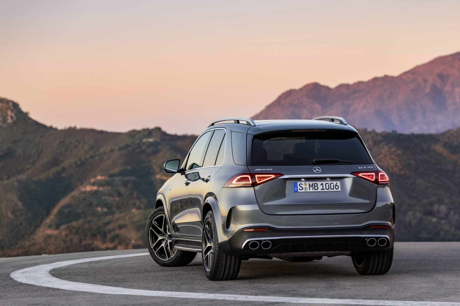 2020 Mercedes-AMG GLE 53 4MATIC+ (Color: Selenite Grey) Rear Wallpapers #21 of 44