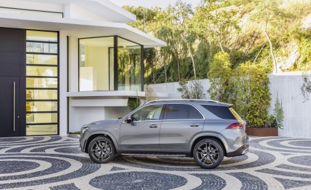 2020 Mercedes-AMG GLE 53 4MATIC+ (Color: Selenite Grey) Side Wallpapers 450x275 (26)