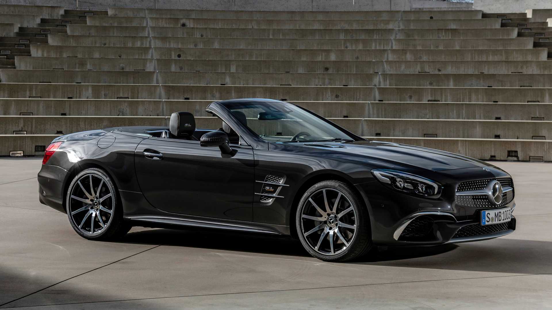 2020 Mercedes-Benz SL 500 Grand Edition (Color: Graphite Grey) Front Three-Quarter Wallpapers (5)