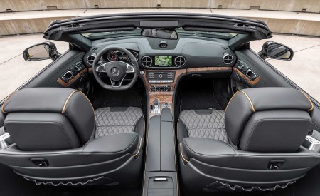 2020 Mercedes-Benz SL 500 Grand Edition (Color: Graphite Grey) Interior Cockpit Wallpapers 450x275 (11)