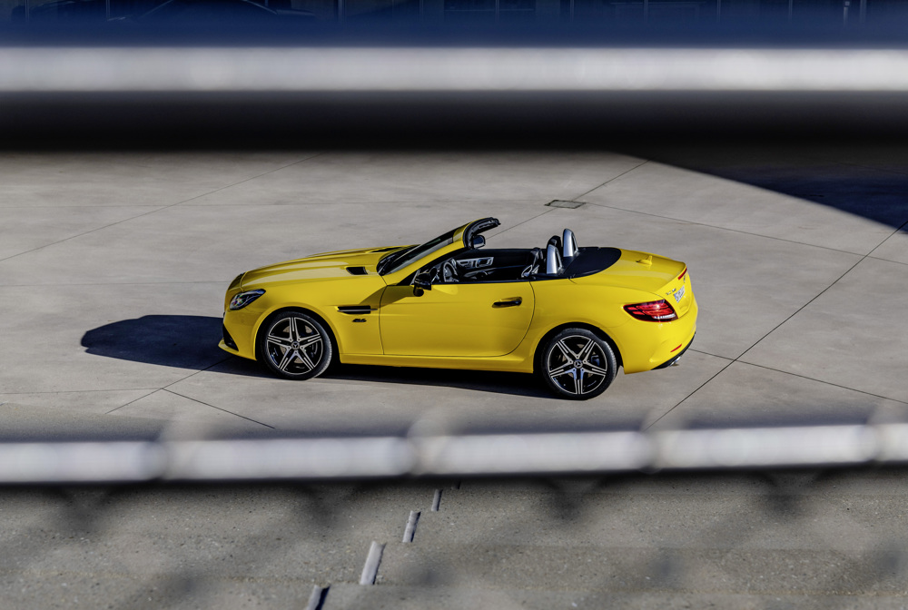 2020 Mercedes-Benz SLC 300 Final Edition Side Wallpapers #35 of 42