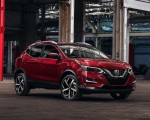 2020 Nissan Rogue Sport Front Three-Quarter Wallpapers 150x120