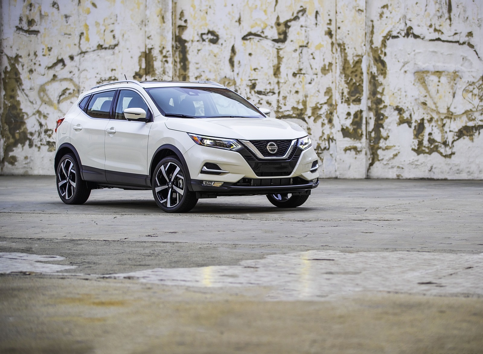 2020 Nissan Rogue Sport Front Three-Quarter Wallpapers (8)