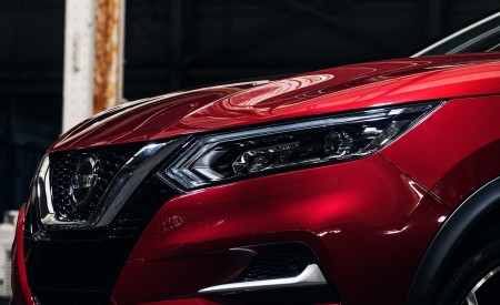 2020 Nissan Rogue Sport Grill Wallpapers 450x275 (37)