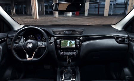 2020 Nissan Rogue Sport Interior Cockpit Wallpapers 450x275 (47)