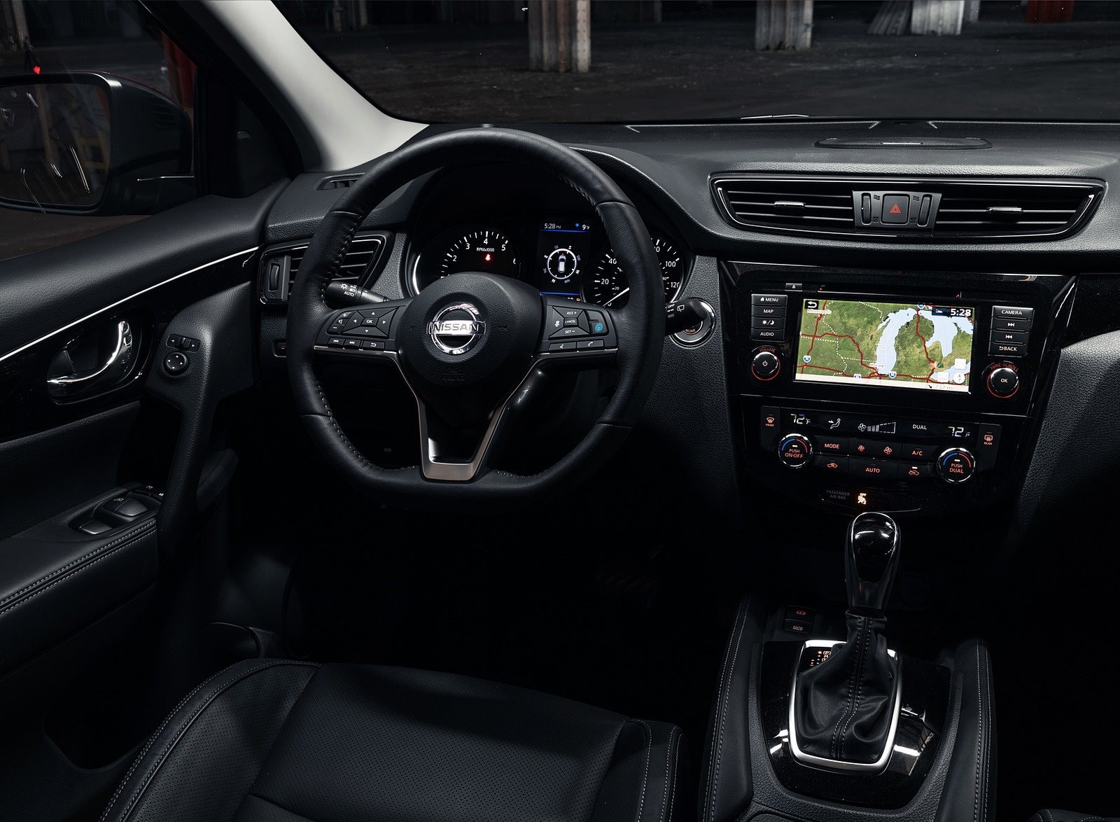2020 Nissan Rogue Sport Interior Wallpapers #48 of 50