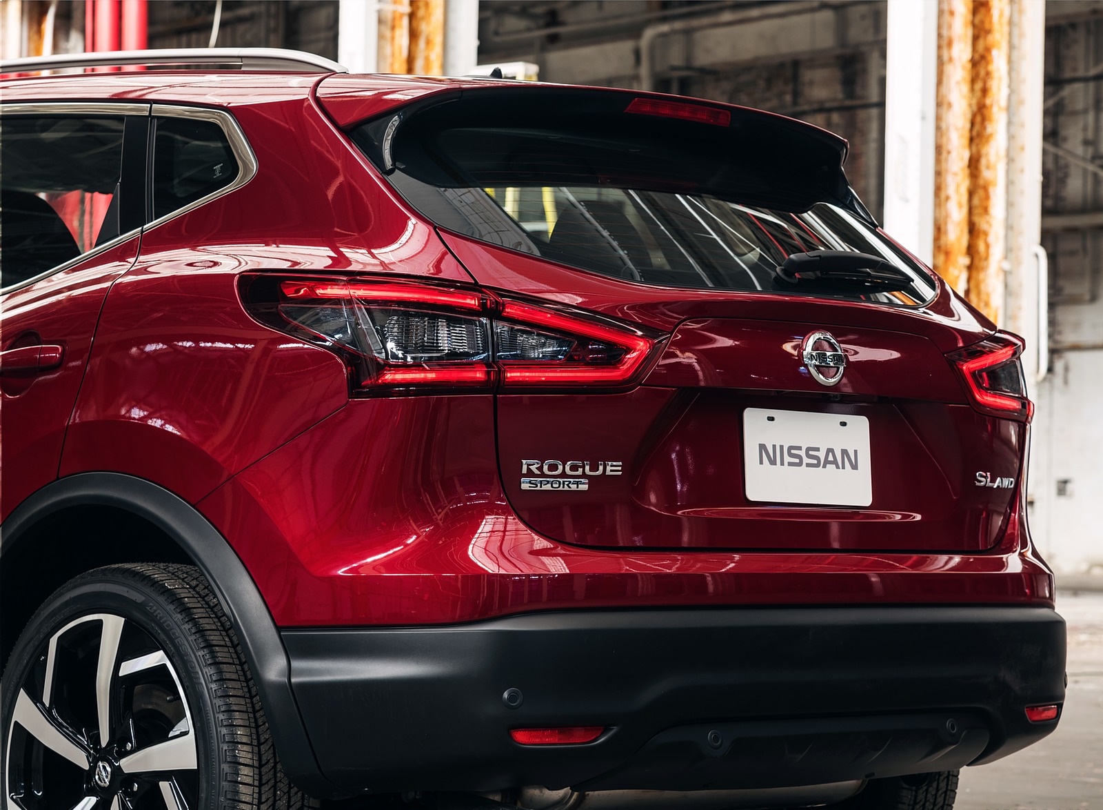 2020 Nissan Rogue Sport Tail Light Wallpapers #41 of 50