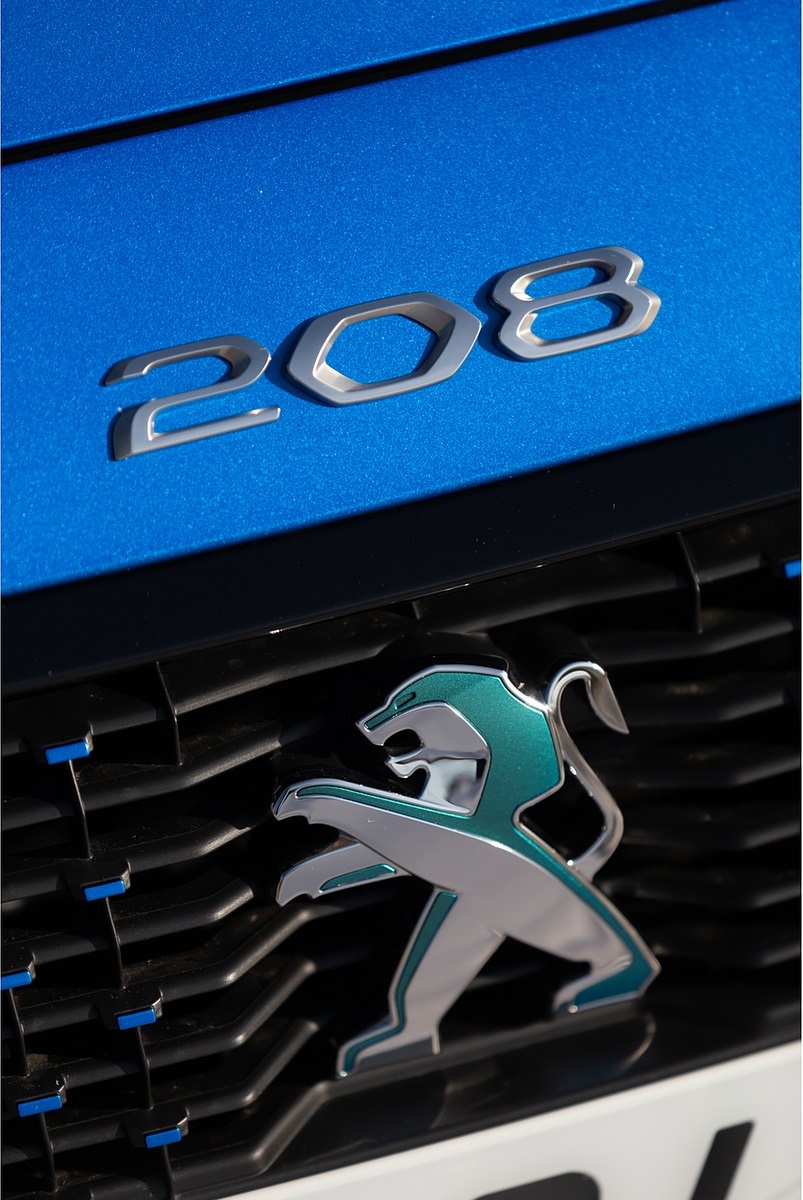 2020 Peugeot e-208 EV Detail Wallpapers #25 of 82