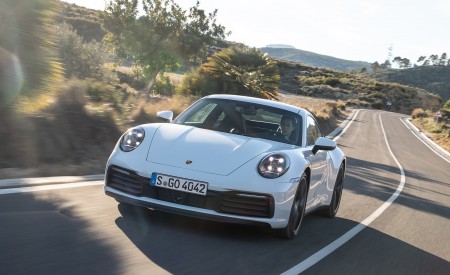 2020 Porsche 911 4S (Color: Carrara White Metallic) Front Wallpapers 450x275 (114)