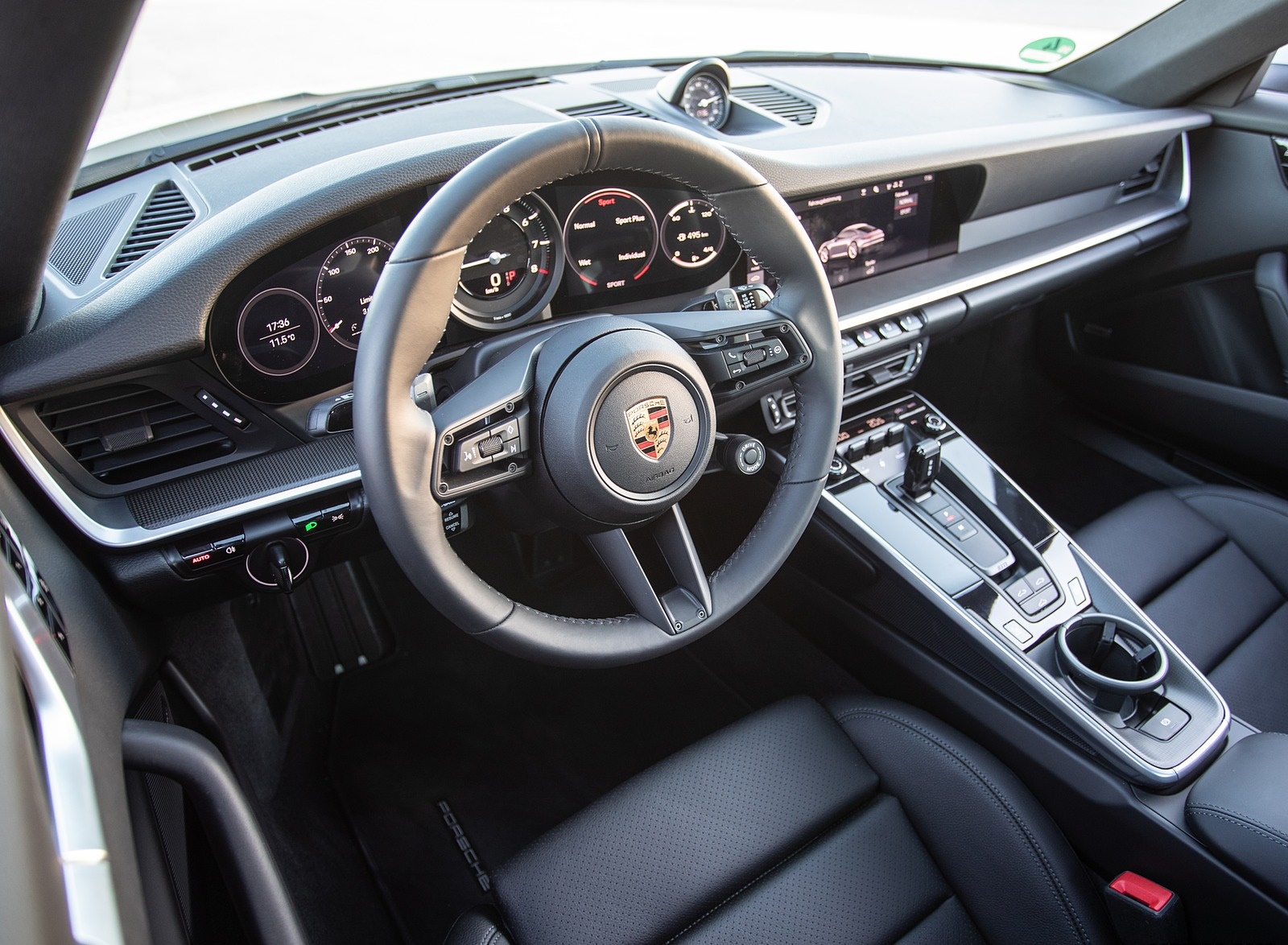 2020 Porsche 911 4S (Color: Carrara White Metallic) Interior Cockpit Wallpapers #139 of 185