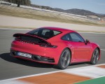 2020 Porsche 911 4S (Color: Guards Red) Rear Three-Quarter Wallpapers 150x120 (15)