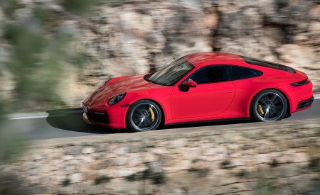 2020 Porsche 911 4S (Color: Guards Red) Side Wallpapers 450x275 (2)